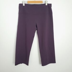 🆕️Purple Yoga Capri Size XL
